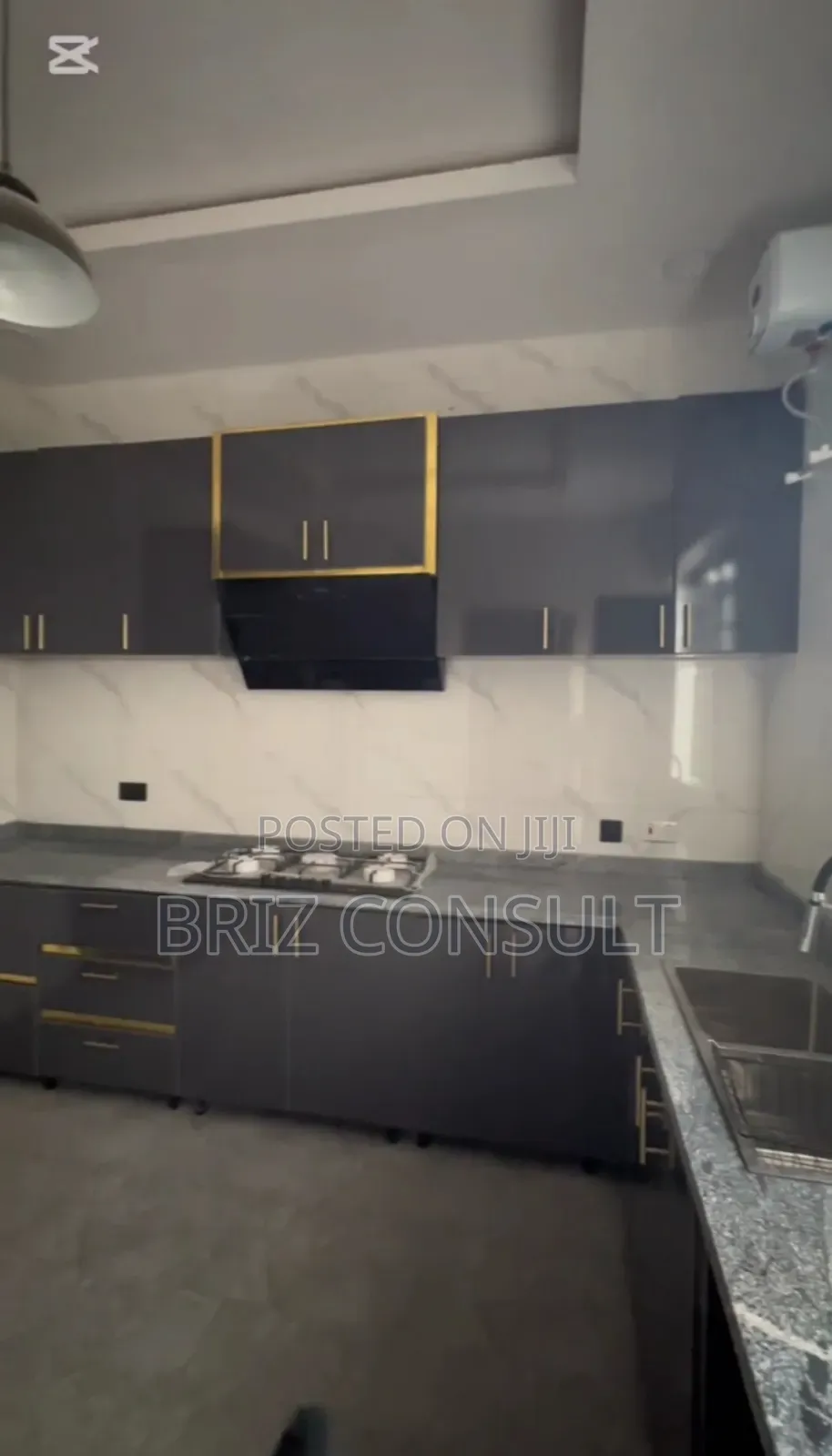 5 Bedroom Fully Detached