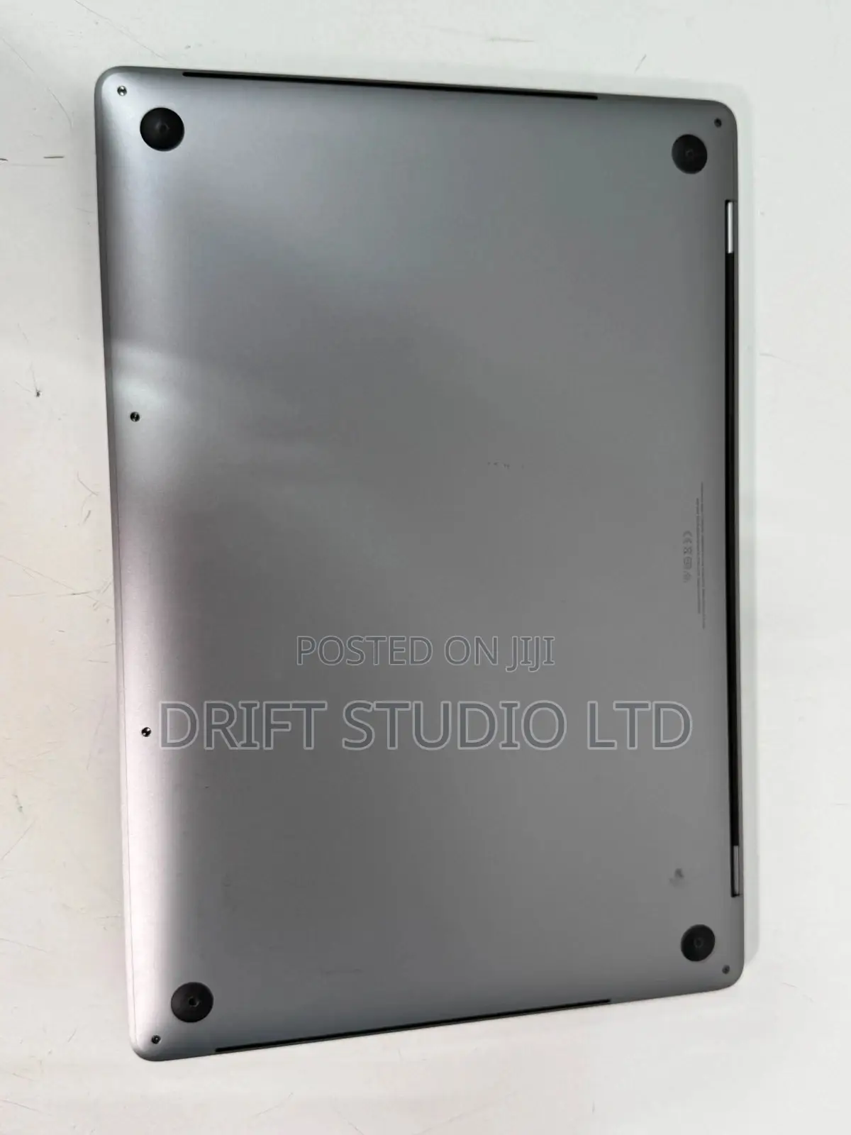 Laptop Apple MacBook Pro 2019 16GB Intel Core I7 SSD 512GB