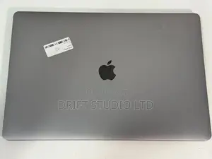 Laptop Apple MacBook Pro 2019 16GB Intel Core I7 SSD 512GB