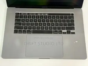 Laptop Apple MacBook Pro 2019 16GB Intel Core I7 SSD 512GB