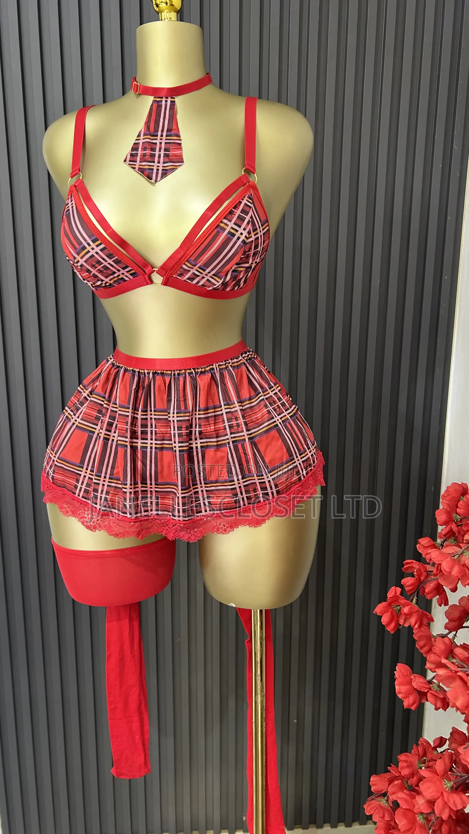 High Quality Costume Set