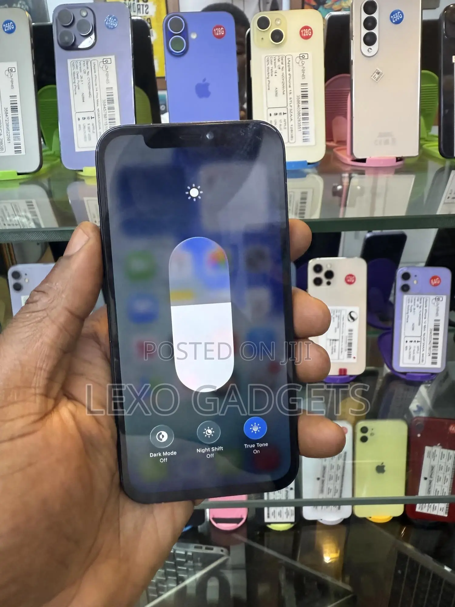 Apple iPhone 12 64 GB Black