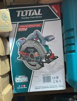 Total Tsli18513 Cordless Circular Saw.