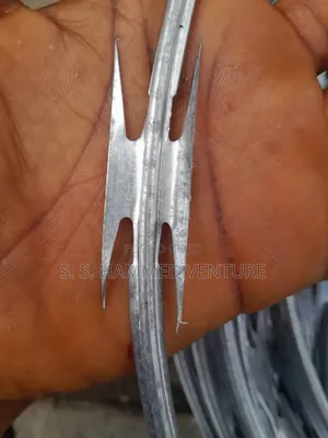 Galvanised Long Steel Razor Blades Security Barb Fencing Wires