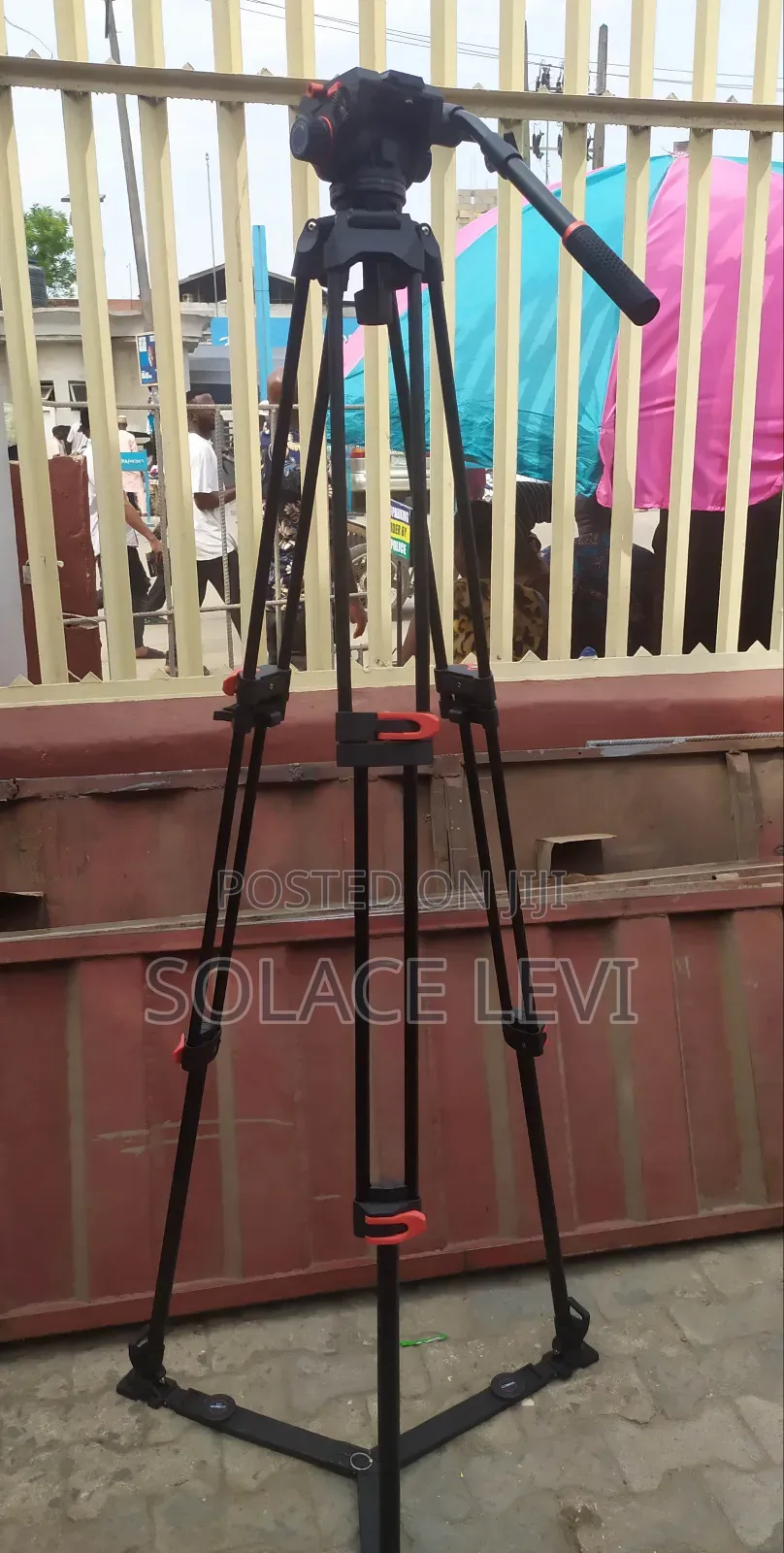 Original Coman Professional Tripod Stand