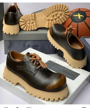 High Quality Men's Lace Up High Sole Shoe