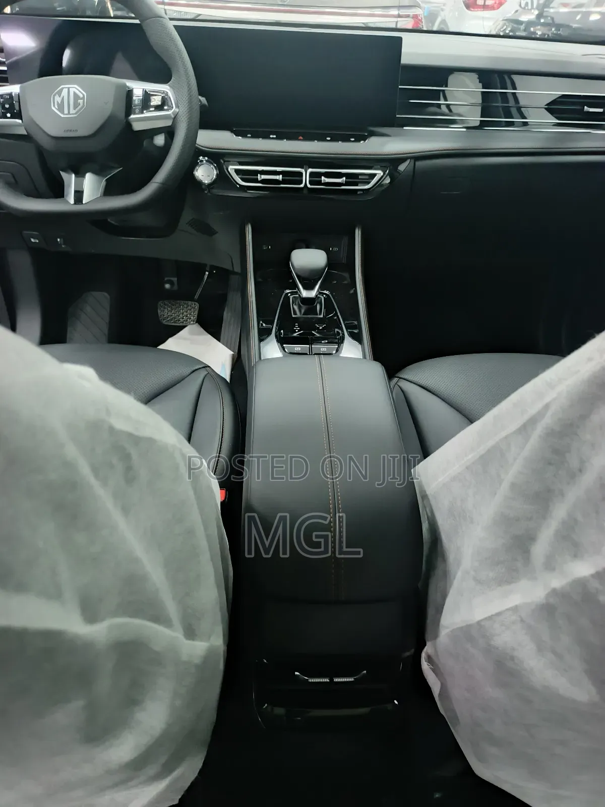 New MG MGC 2025 Gray