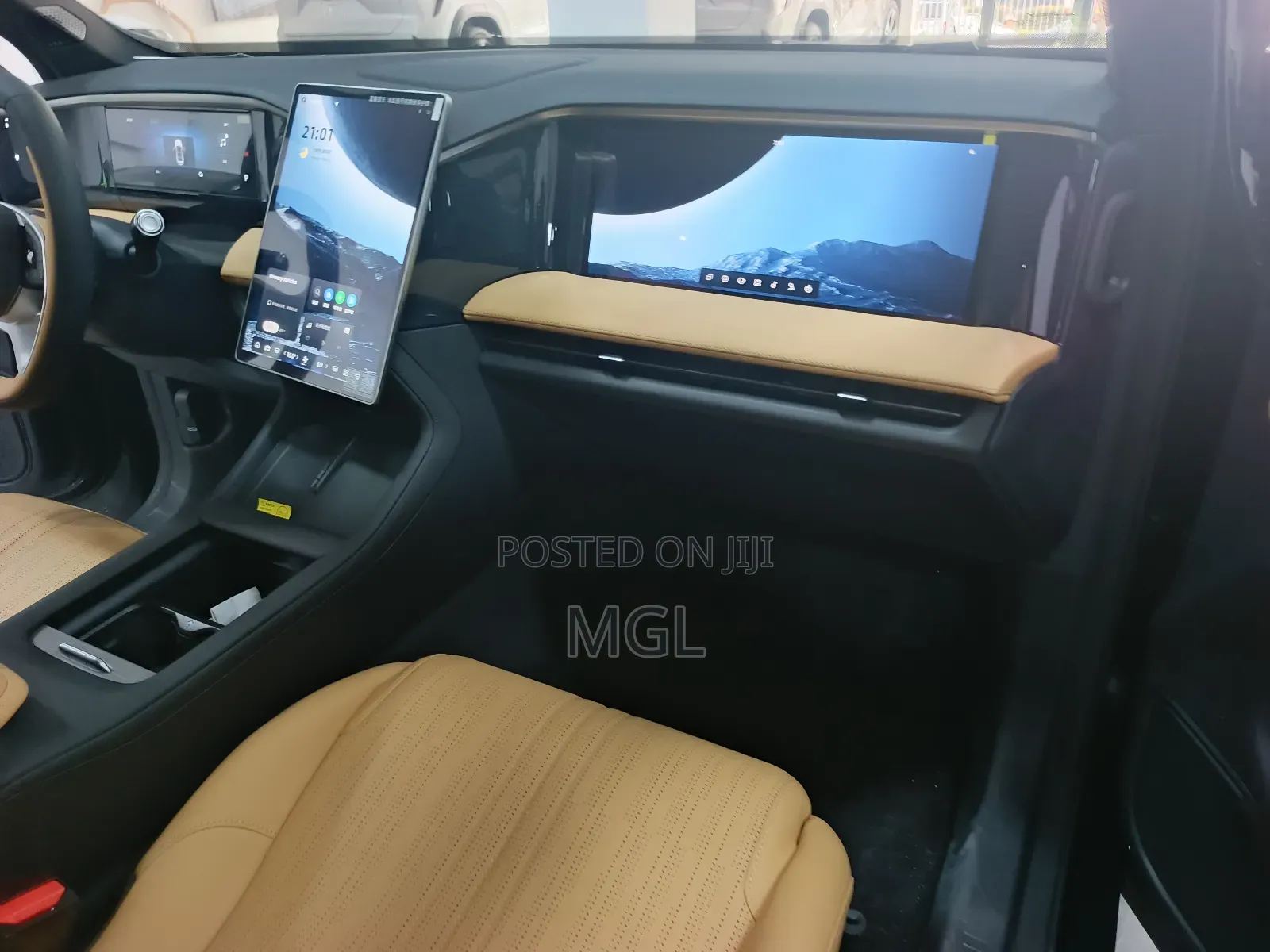 New MG MGC 2025 Gray