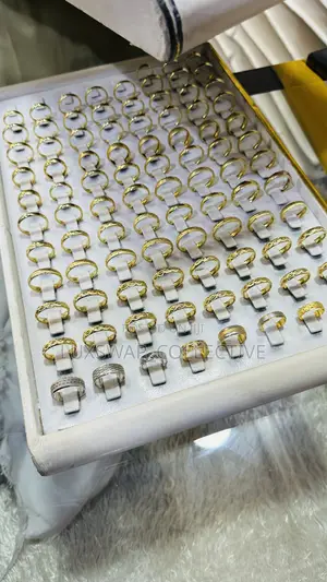 Gold Wedding Rings