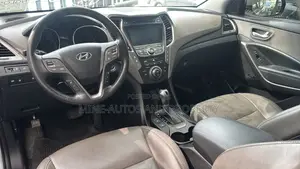 Hyundai Santa Fe Limited 4dr SUV AWD (3.3L 6cyl 6A) 2015 Silver