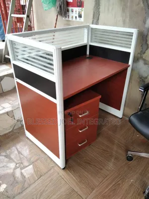 Work Stations With 3 Drawers