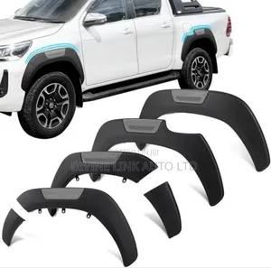 Hilux Fender Padded