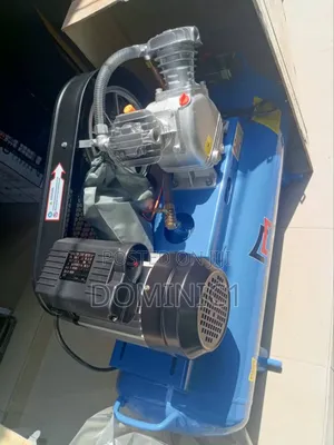 Maxmech Ba 2200-100 Air Compressor.