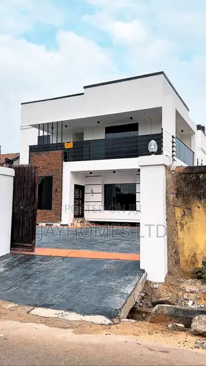 5 Bedroom Contemporary Luxury Duplex for Sale in Asaba