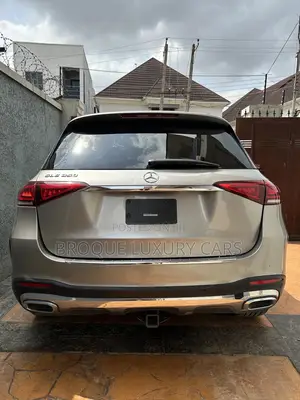 Mercedes-Benz GLE-Class GLE 350 4MATIC 2020 Gold