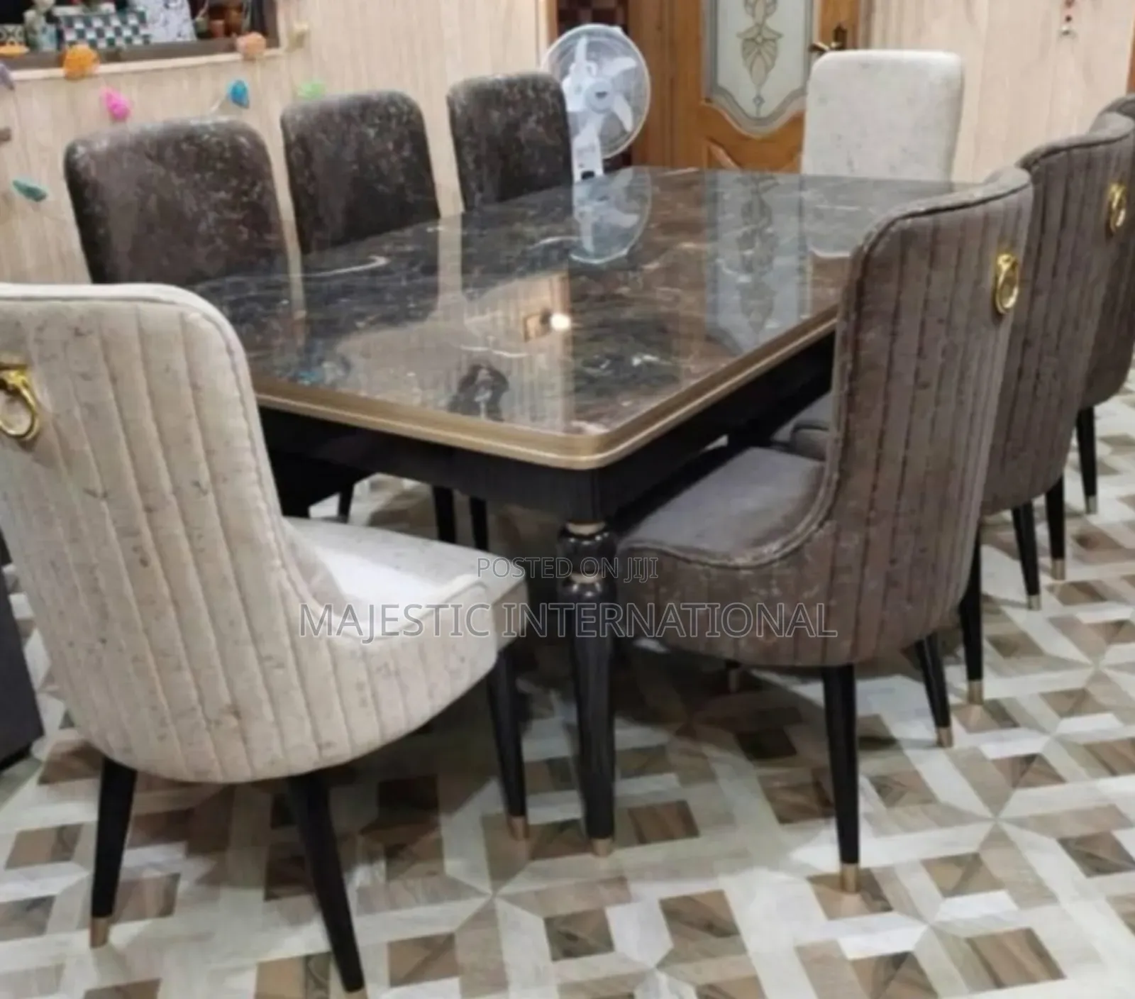 Elegant Dinning Sets