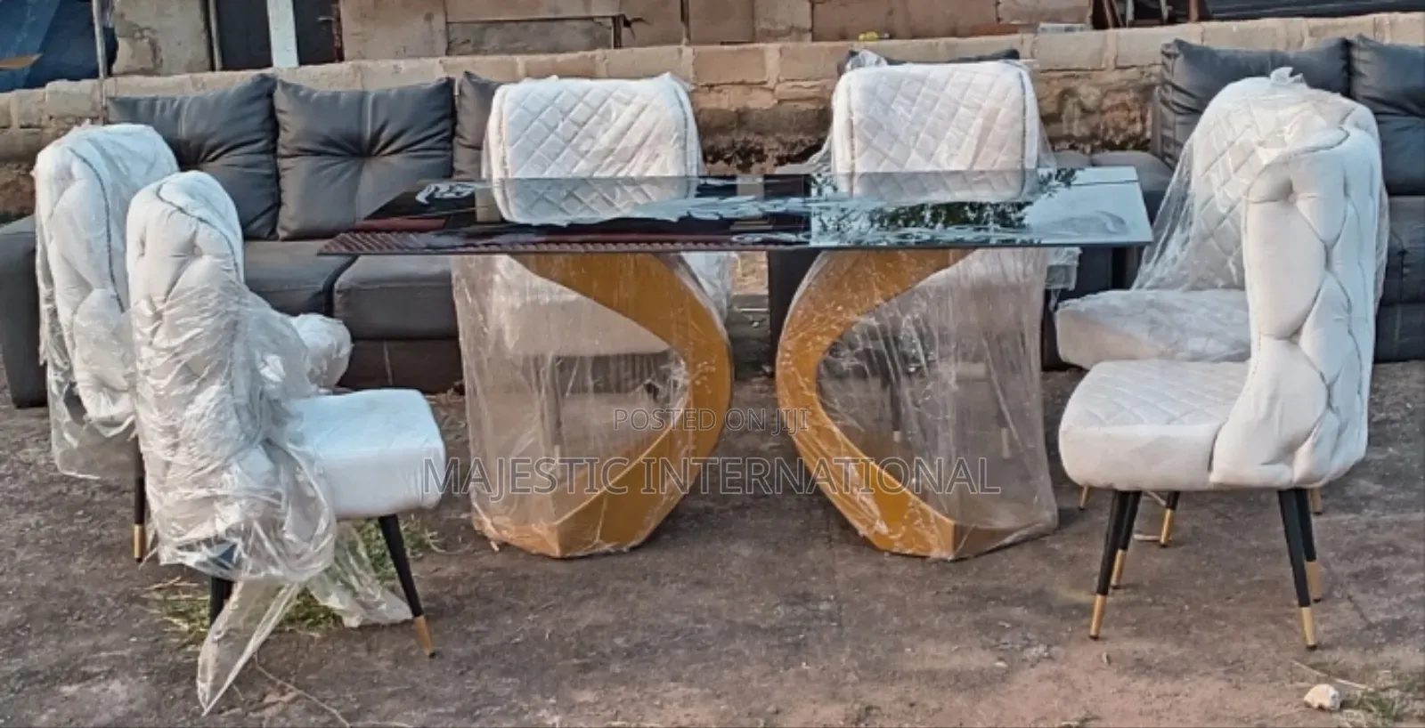 Elegant Dinning Sets