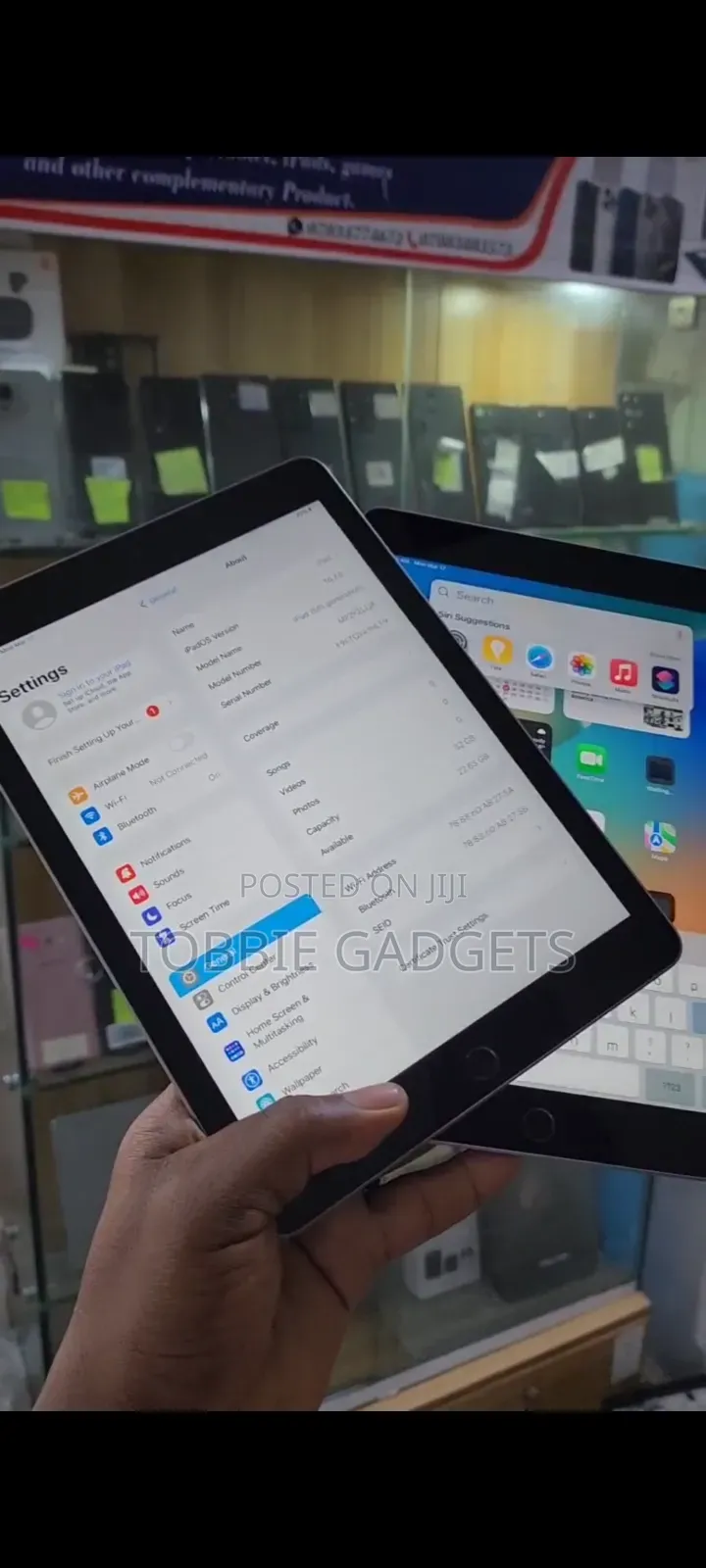 Apple iPad 9.7 32 GB Gray