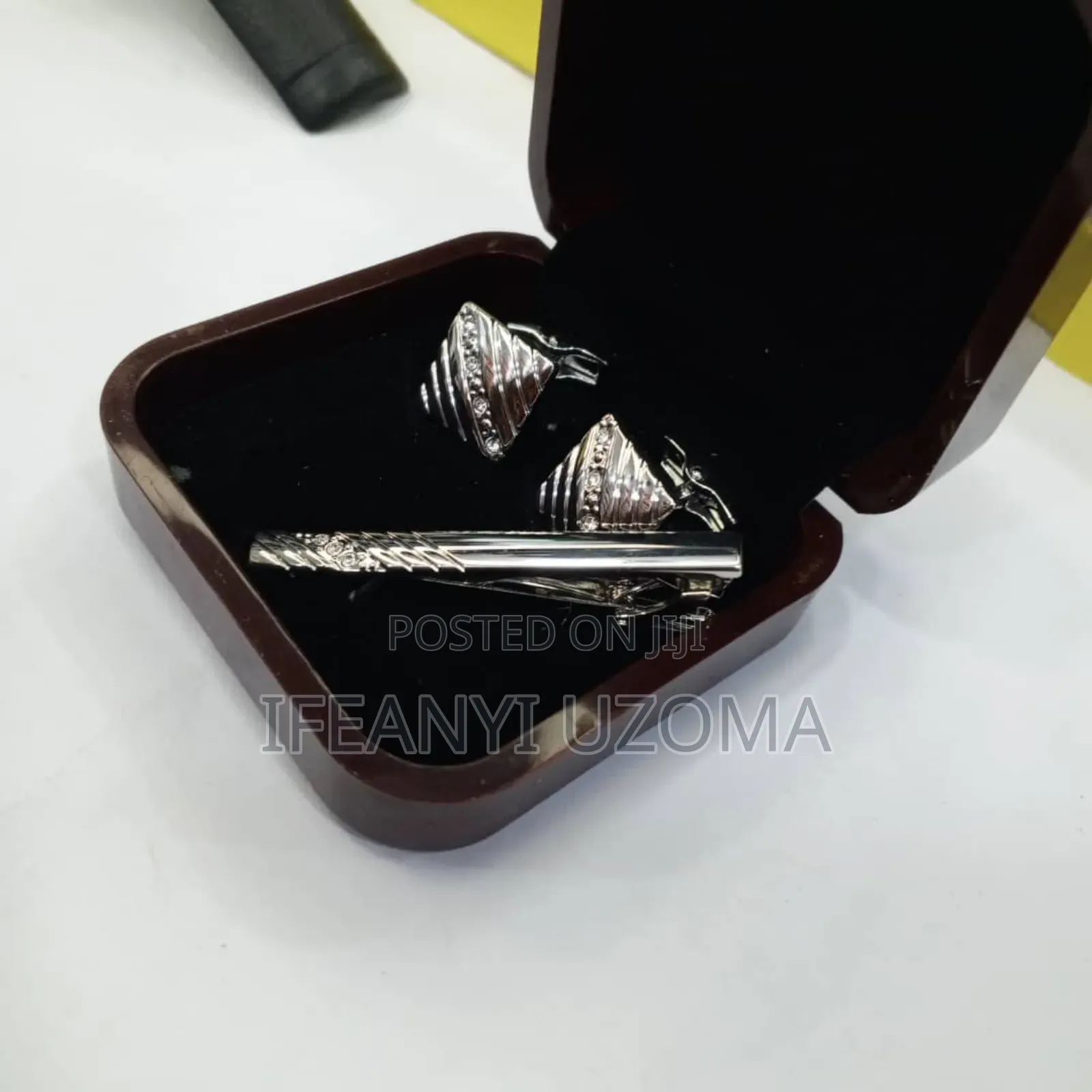 Silver Color Quality Men Cufflinks