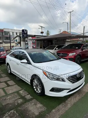 Hyundai Sonata Limited 4dr Sedan (2.4L 4cyl 6A) 2015 White