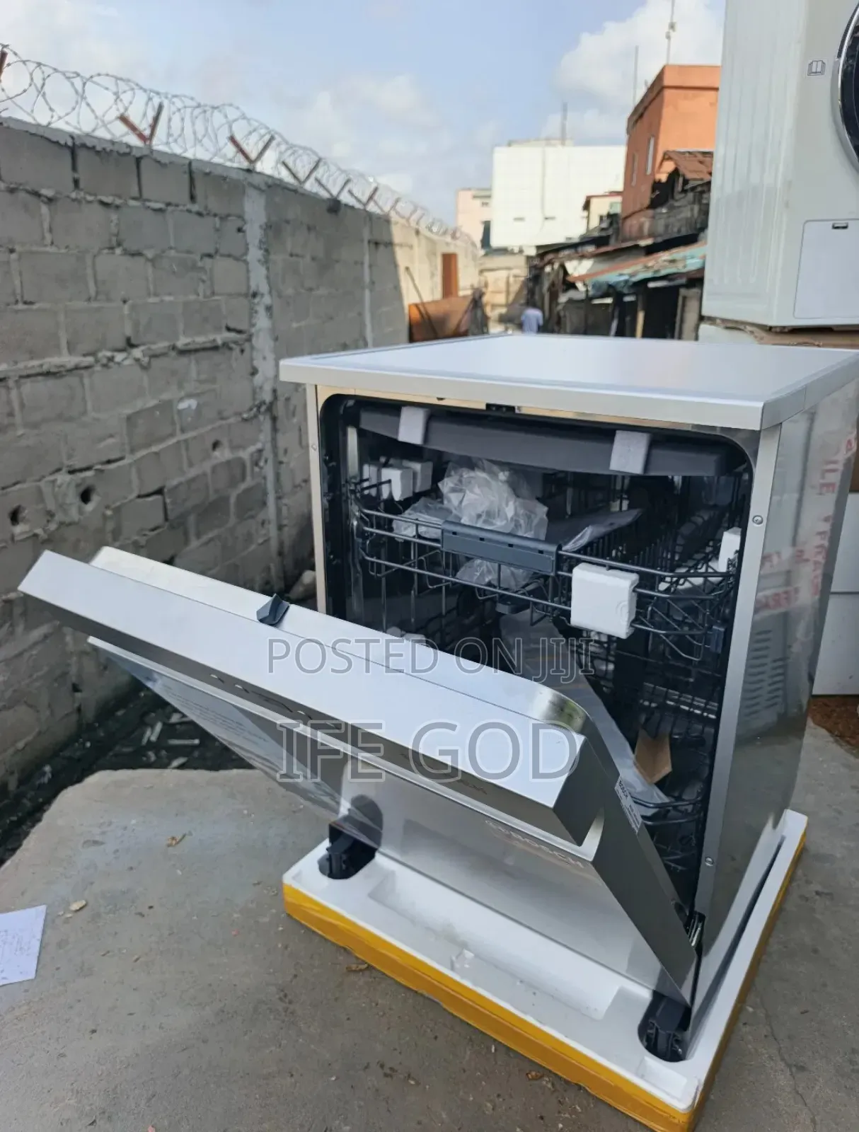 Original Quality Bosch 14 Sets Standing Dishwasher With Led Display