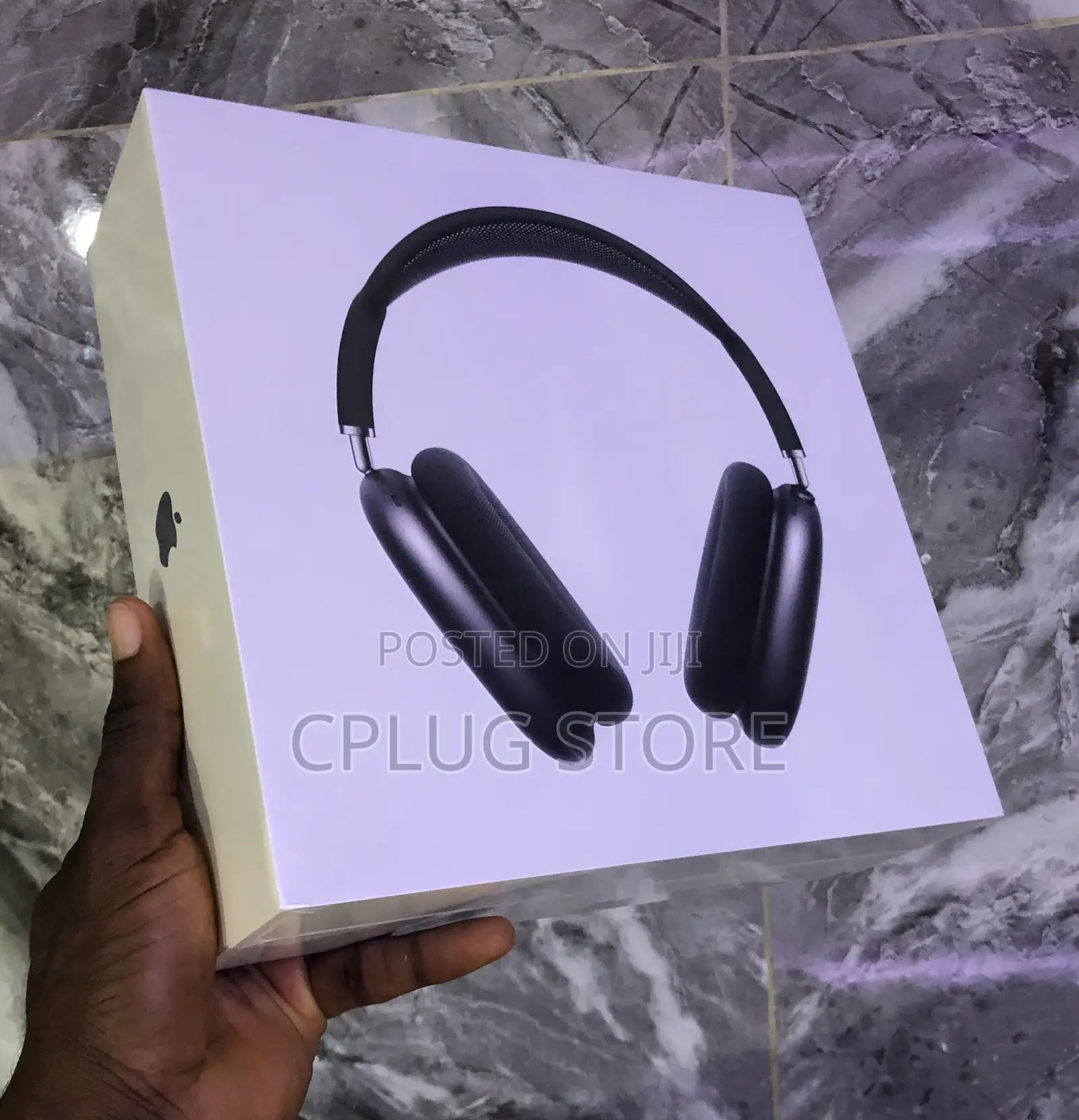 Unused Airpodmax; Apple First Released