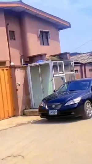 3bdrm Block of Flats in Gbagada Phase 2 for sale