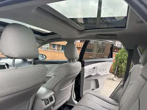 Toyota Venza LE AWD V6 2013 Gray