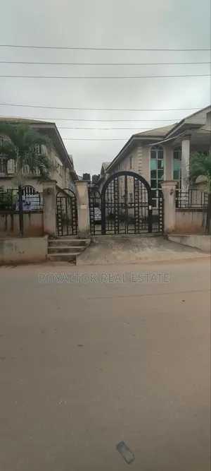 5bdrm Duplex in Royaltor Real Estate, Benin City for sale