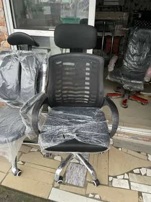 Durable Office Chair With Headrest