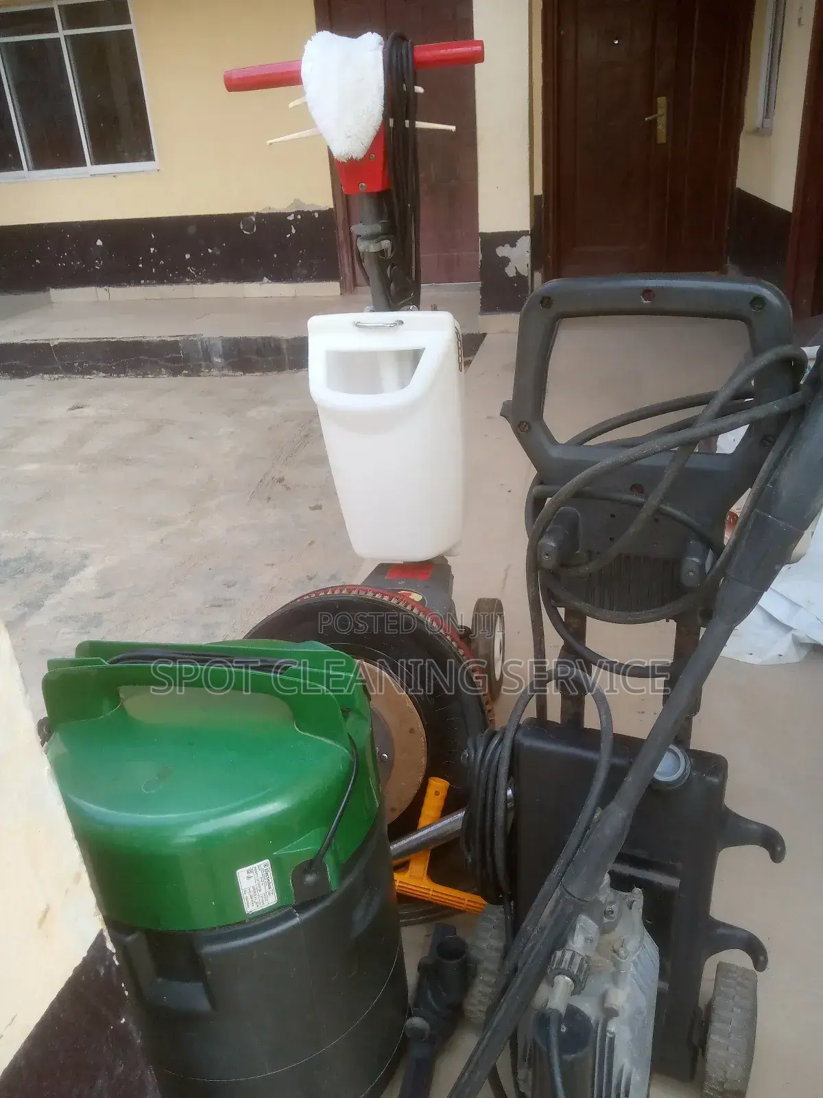 Spotlight Cleaning Service