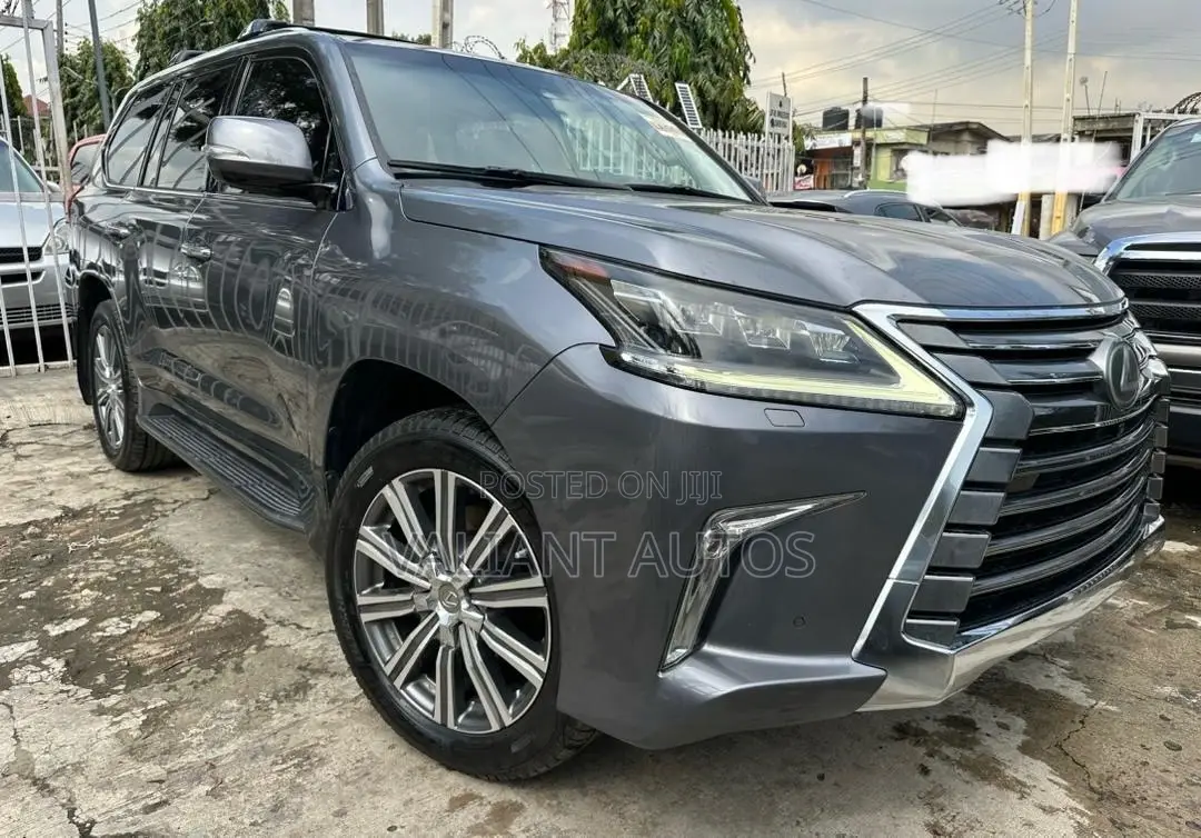 Lexus LX 2017 Gray