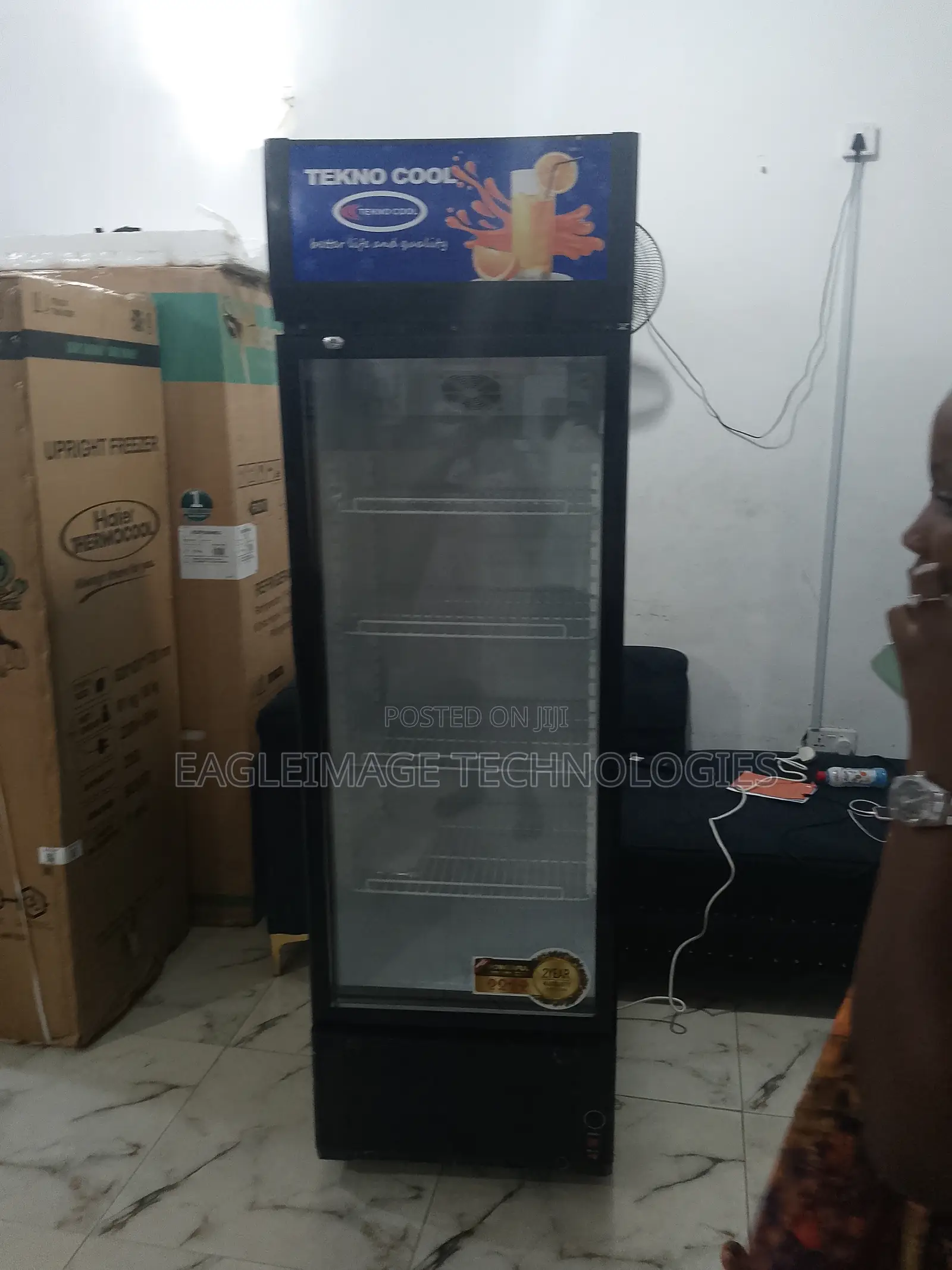 Tekno Cool Chiller 350l – Spacious and Efficient Design