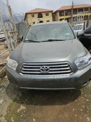 Toyota Highlander SE 2010 Gray