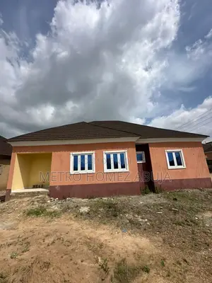 3bdrm Bungalow in Apo District for sale