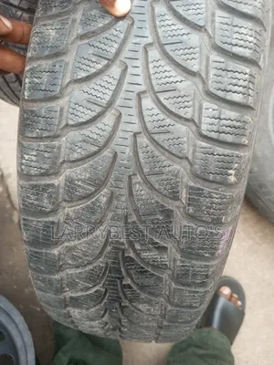 215/70r16 Tokunbo Tyre