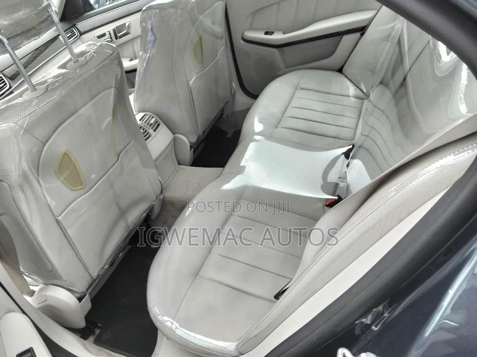 Mercedes-Benz E400 2015 Black