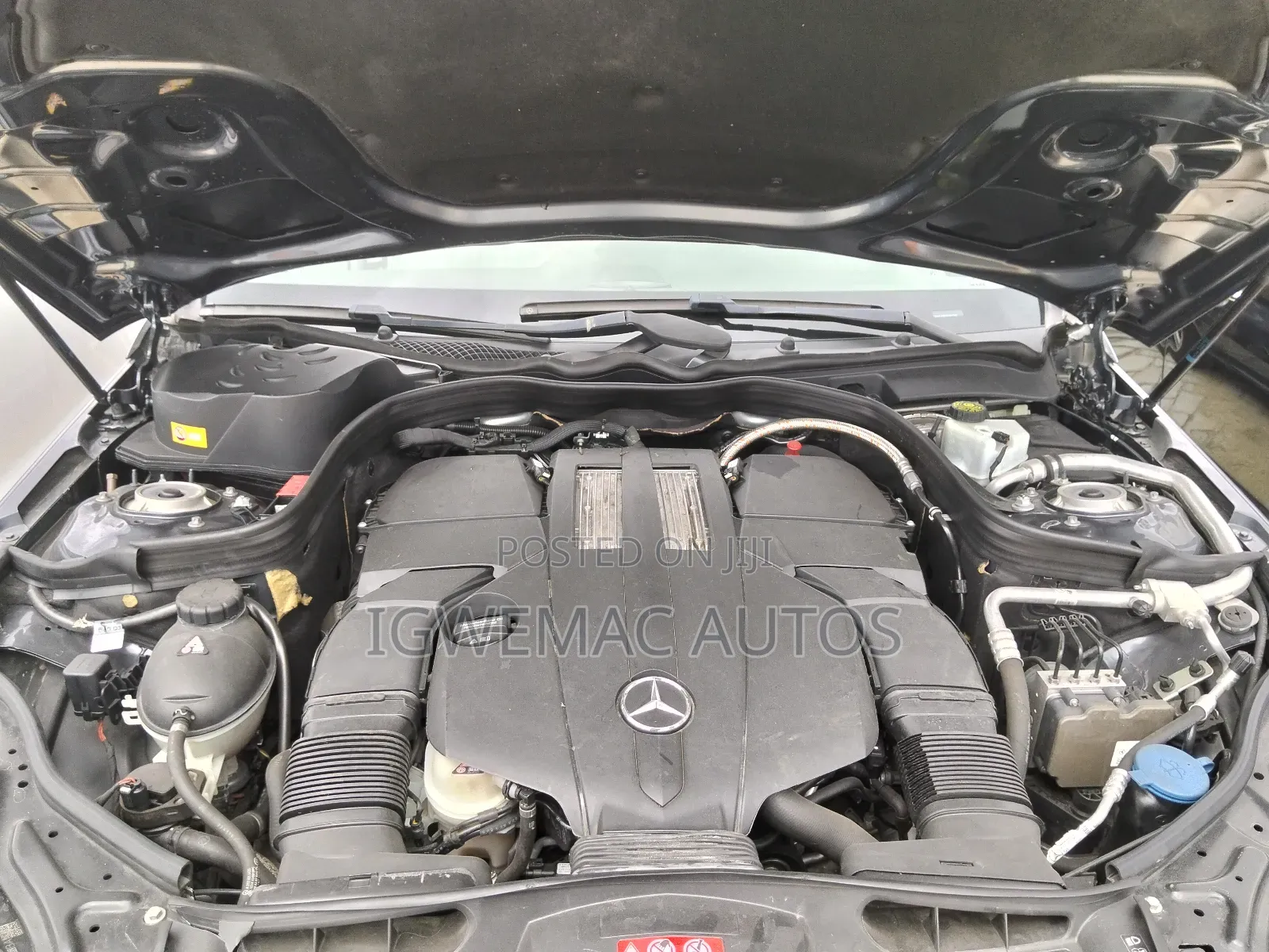 Mercedes-Benz E400 2015 Black