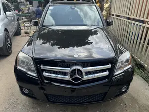 Mercedes-Benz GLK-Class 2012 Black