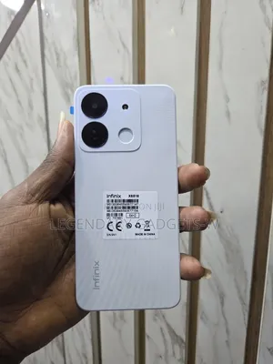 Infinix Smart 7 HD 64 GB White