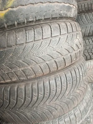 215/65r16 Tokunbo Tyre