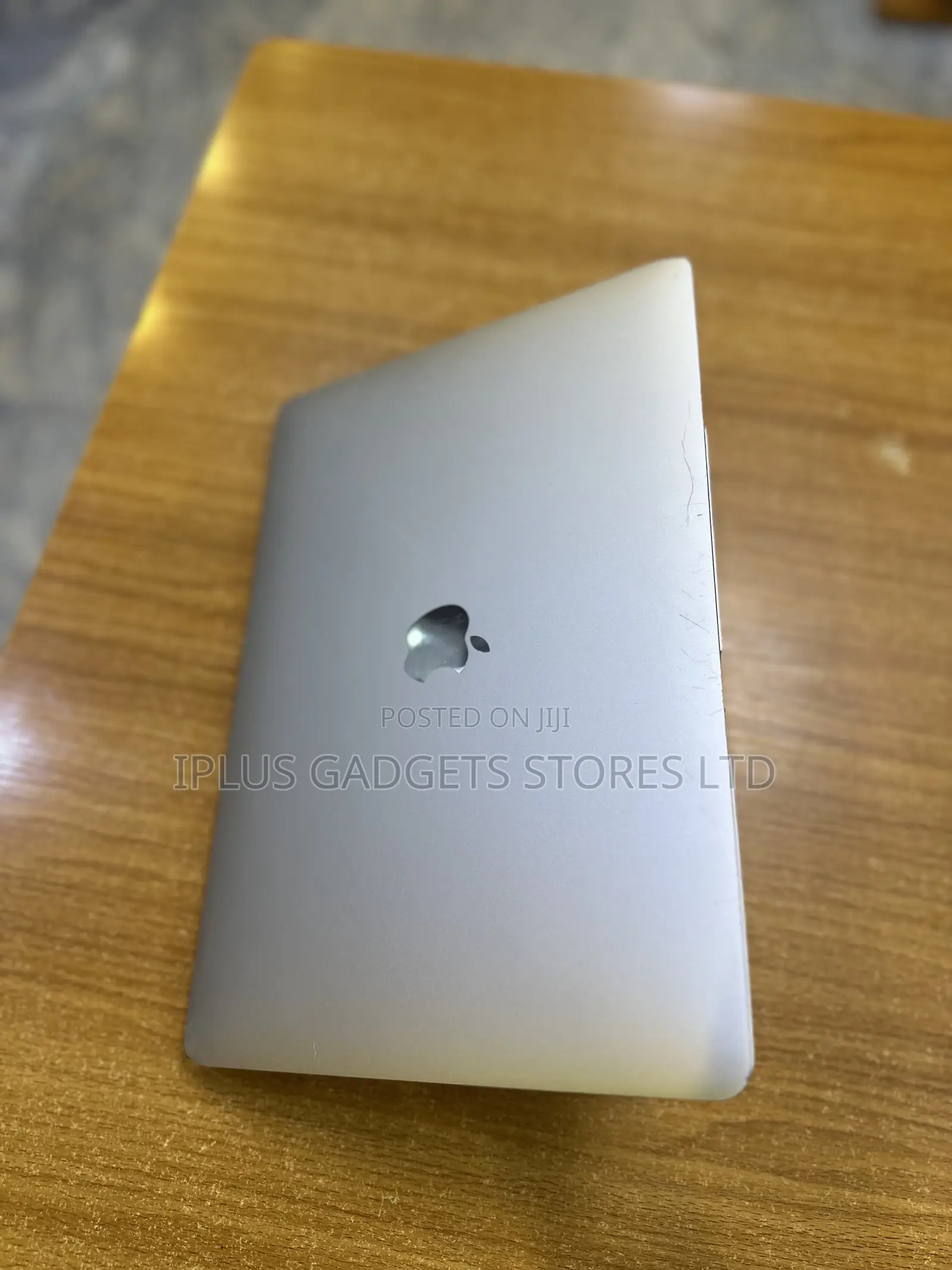 Laptop Apple MacBook Pro 2020 16GB Intel Core I5 SSD 512GB