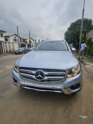 Mercedes-Benz GLC-Class 2017 Blue