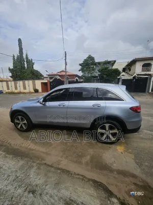 Mercedes-Benz GLC-Class 2017 Blue