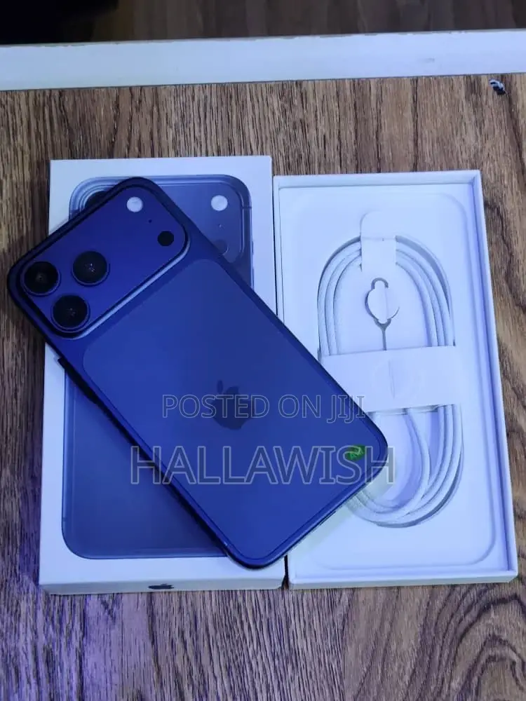 Apple iPhone 17 Pro Max 1 TB Blue