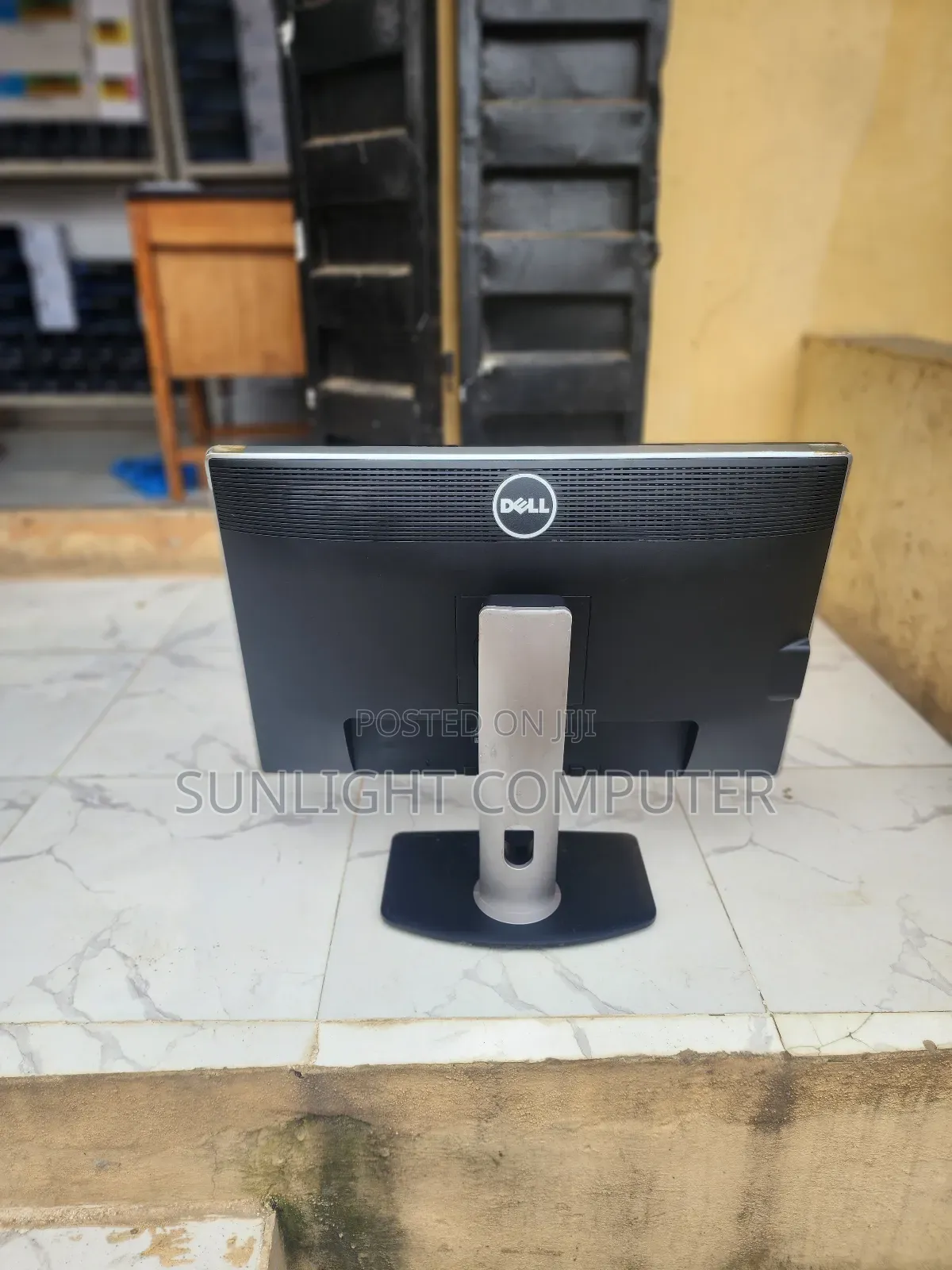 Dell Monitor Inches 24