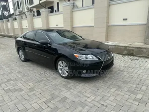Lexus ES 2015 Black