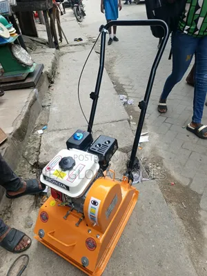 6.5hp Heavy Duty Industrial Plate Compactor Machine