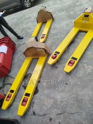 5000kg Hydraulic Hand Pallet Truck.