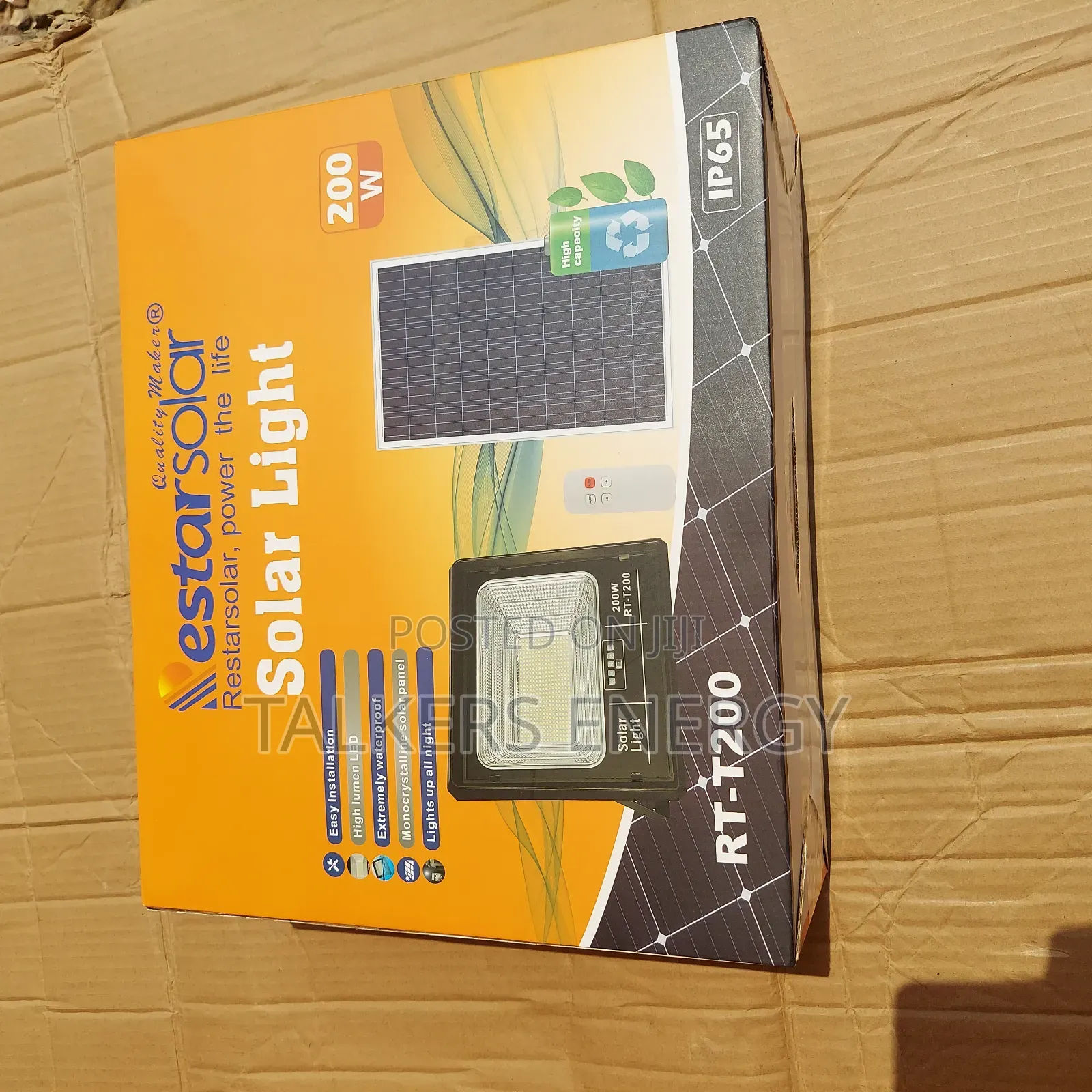 200w Waterproof Solar Light Rt-T200 for Bright Lighting